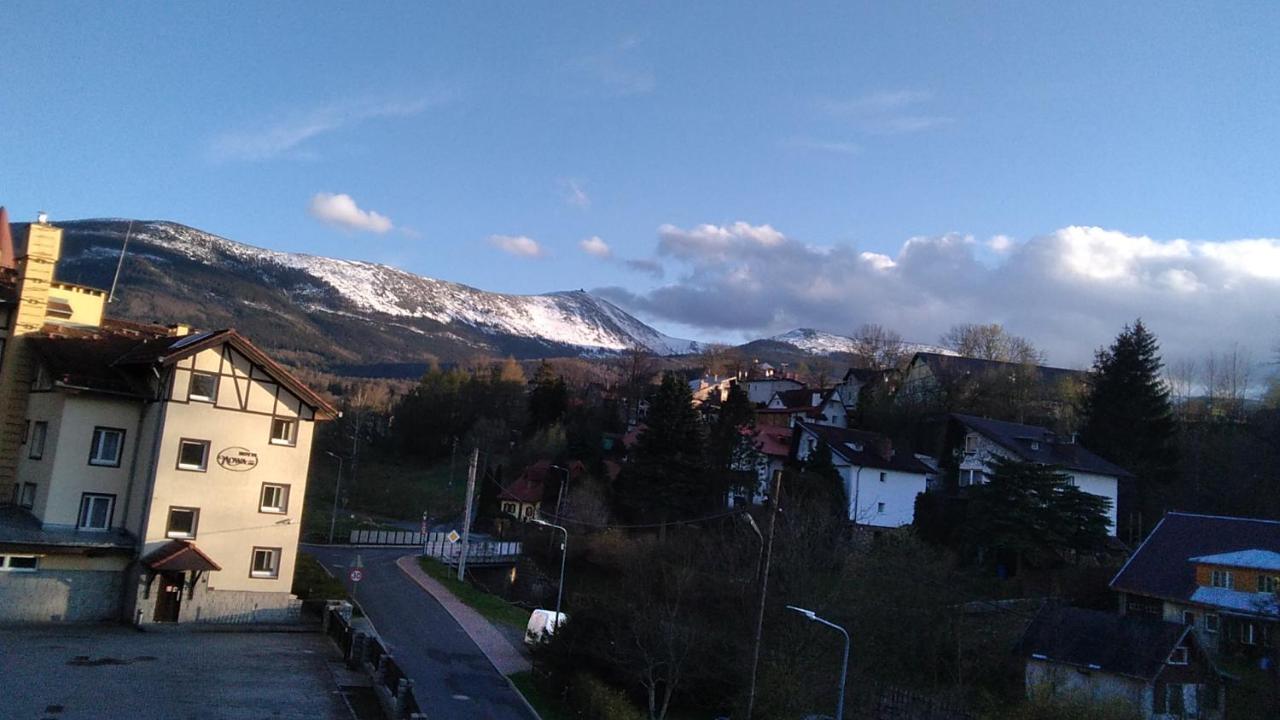 Nowoczesne Mieszkanie Blisko Natury I Sklepu Biedronka Karpacz Exterior photo